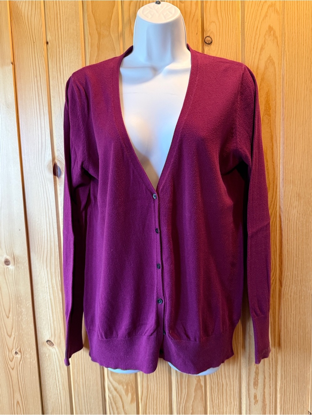 Old Navy V front cardigan, large